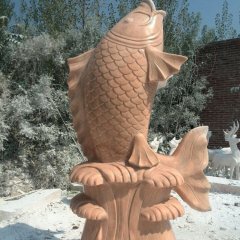 石頭鯉魚雕塑，石雕鯉魚，鯉魚雕塑