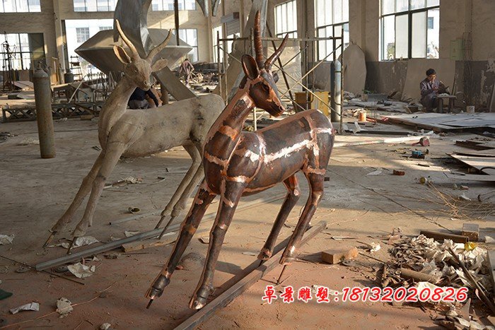 小鹿銅雕，鑄銅小鹿銅雕