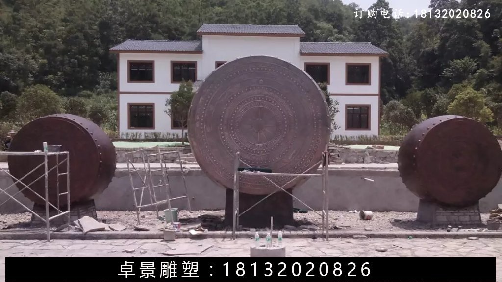 銅鼓，鑄銅鼓雕塑