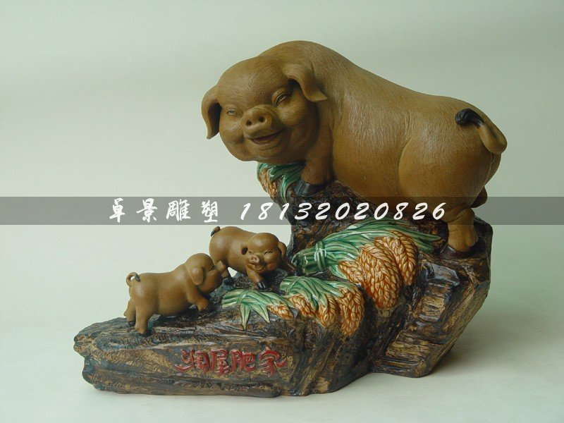 仿真小豬雕塑,玻璃鋼小豬雕塑
