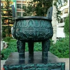 三足圓銅鼎，鑄銅三足圓鼎
