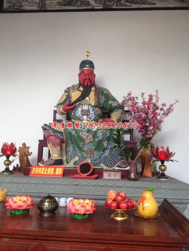 玻璃鋼關(guān)公雕塑，紅臉關(guān)二爺?shù)袼? />
                    <div   id=