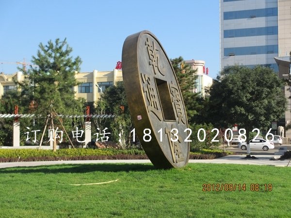 銅錢銅雕，乾隆通寶雕塑