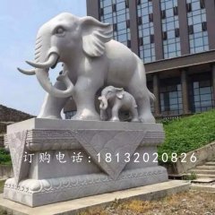 大理石母子象雕塑，小區(qū)門口大象石雕
