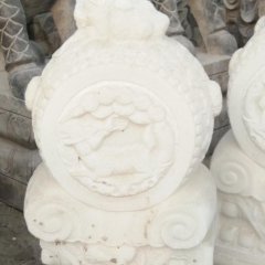 漢白玉門(mén)墩，抱鼓石雕塑