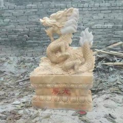 辰龍雕塑，晚霞紅石雕龍