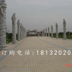 青石華表，廣場龍柱石雕