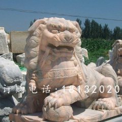 獅子滾繡球石雕，晚霞紅獅子雕塑
