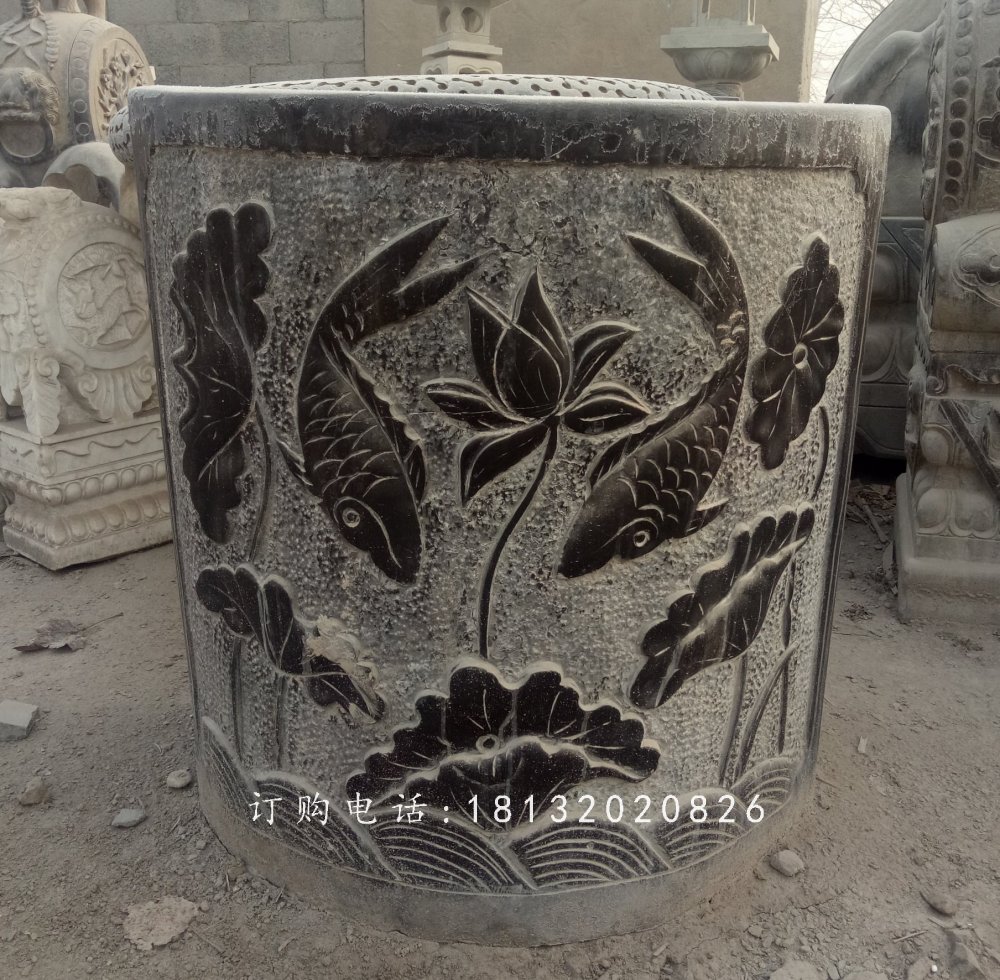 仿古青石水缸石雕，魚(yú)戲水中浮雕水缸雕塑 (1)
