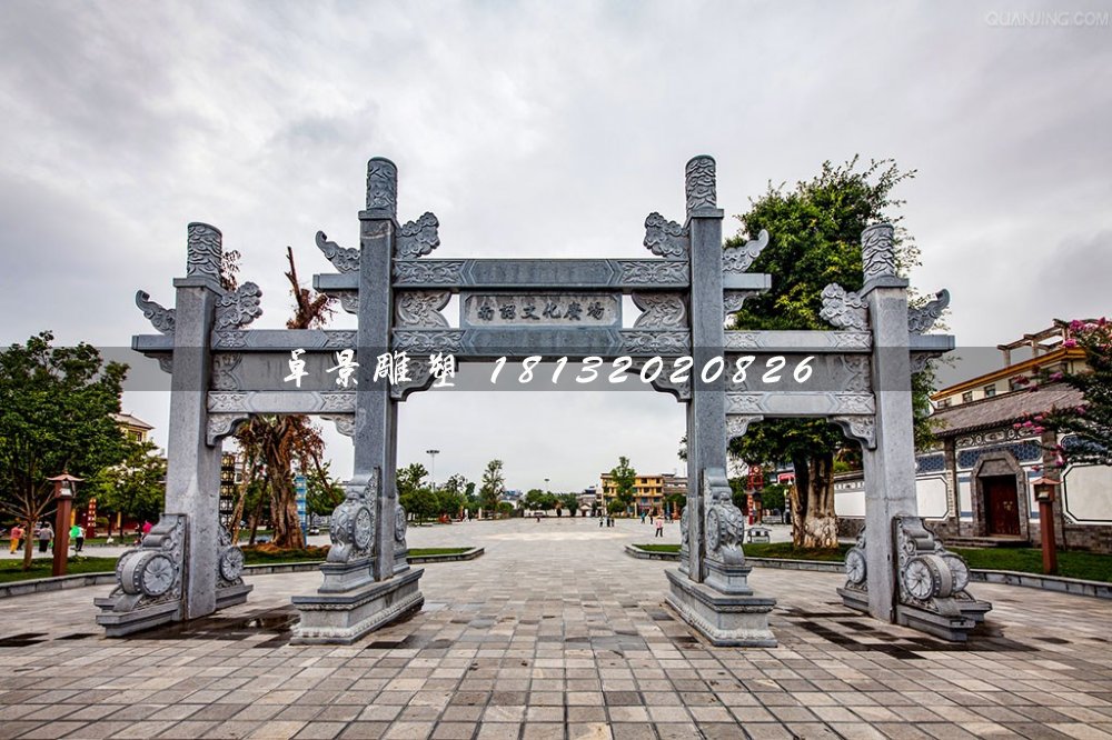 廣場(chǎng)石牌坊，三門石牌坊雕塑 (1)