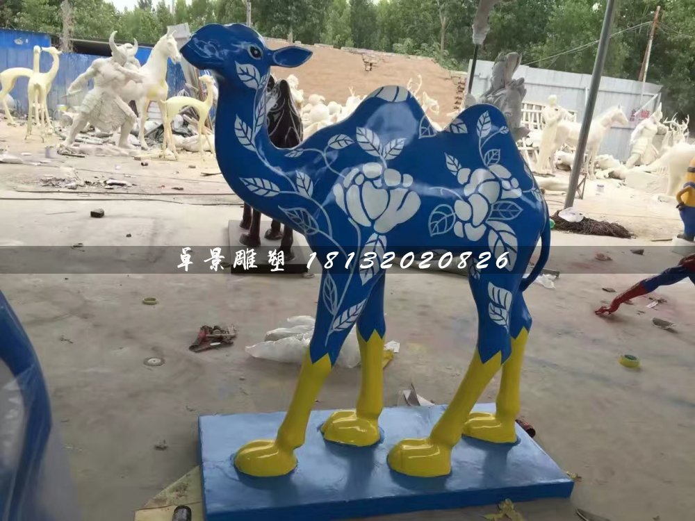 彩繪駱駝雕塑,玻璃鋼動(dòng)物雕塑