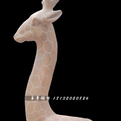晚霞紅長(zhǎng)頸鹿石雕，公園動(dòng)物石雕