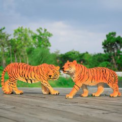 老虎雕塑，玻璃鋼仿真老虎雕塑