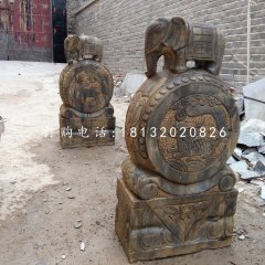 小象石門墩，門枕石