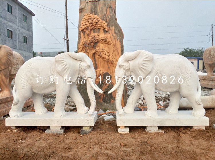 象鼻向下大象石雕，公園動(dòng)物石雕