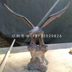 老鷹石雕，青石雄鷹