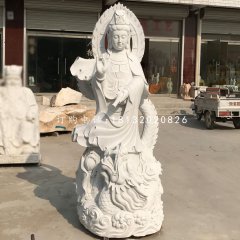 踩龍觀音石雕，漢白玉觀音