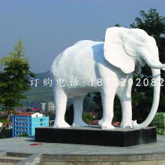 白色大象雕塑，玻璃鋼動(dòng)物