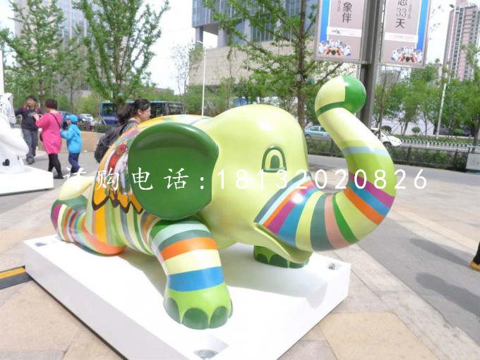 玻璃鋼彩繪動物，小象雕塑