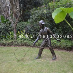 推鐵圈雕塑，小品銅雕