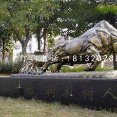 開(kāi)荒牛銅雕，校園銅牛雕塑
