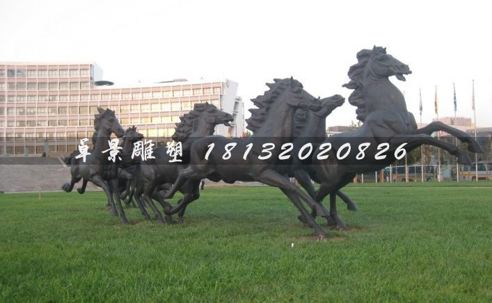 廣場銅馬雕塑，群馬銅雕