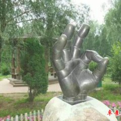 玻璃鋼ok手勢(shì)雕塑，景觀玻璃鋼雕塑